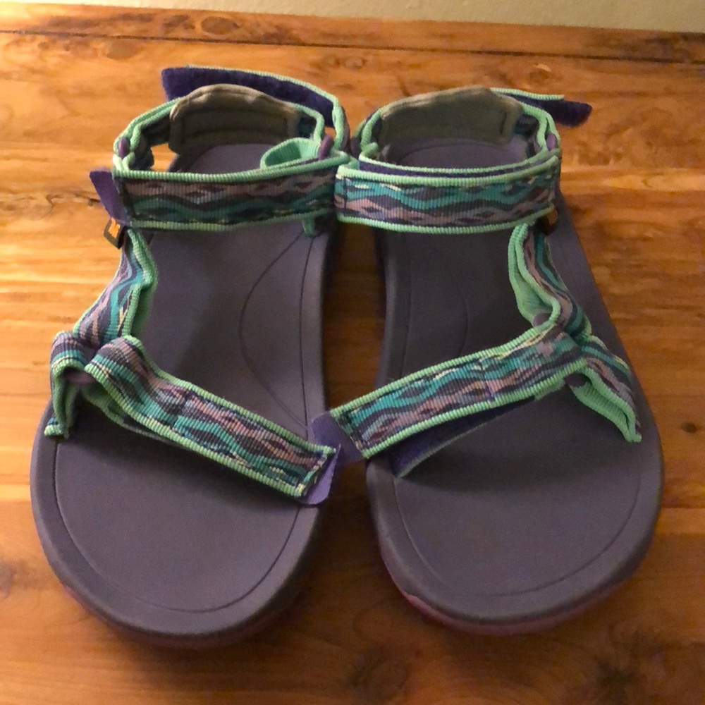 Girls Teva Adjustable Sandal, Size 3